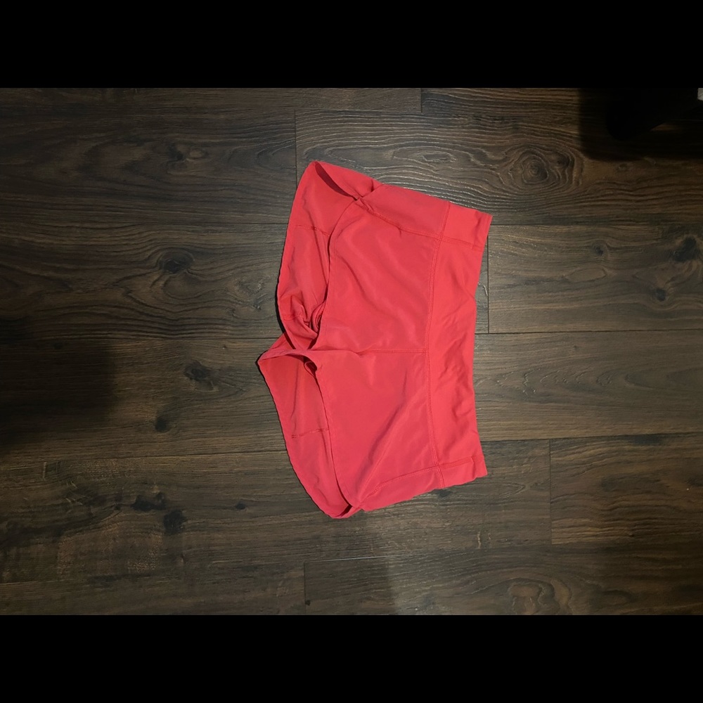 Lululemon shorts size 6